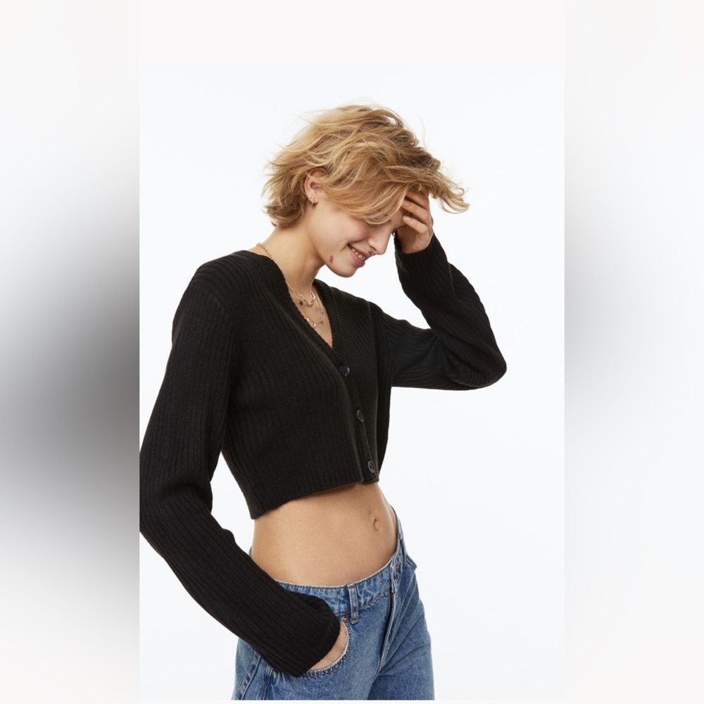 Rib-knit Crop Cardigan Used